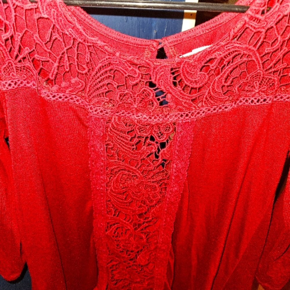 Womens shirt by Maurices size small